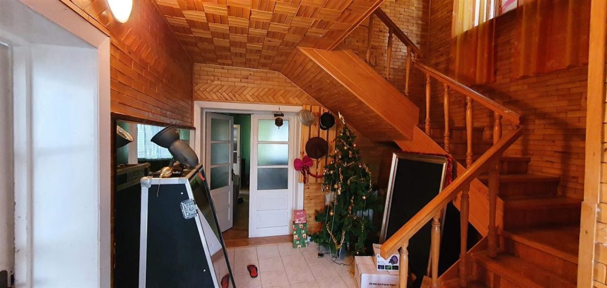 Casa 5 camere, cu garaj, Cetate, pretabila pentru muncitori - foto 2