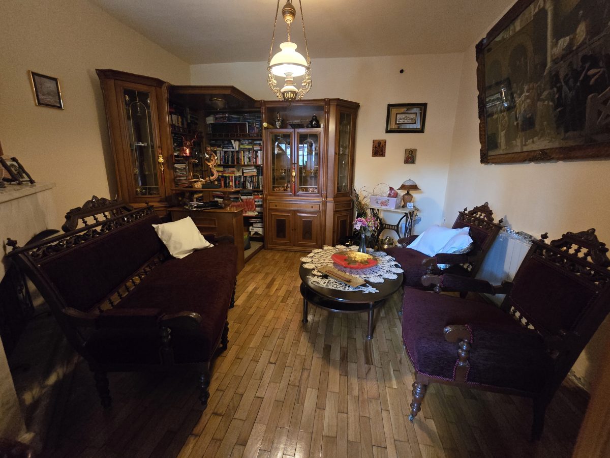 Vila cu 6 Camere,  Zona Centrala - foto 2