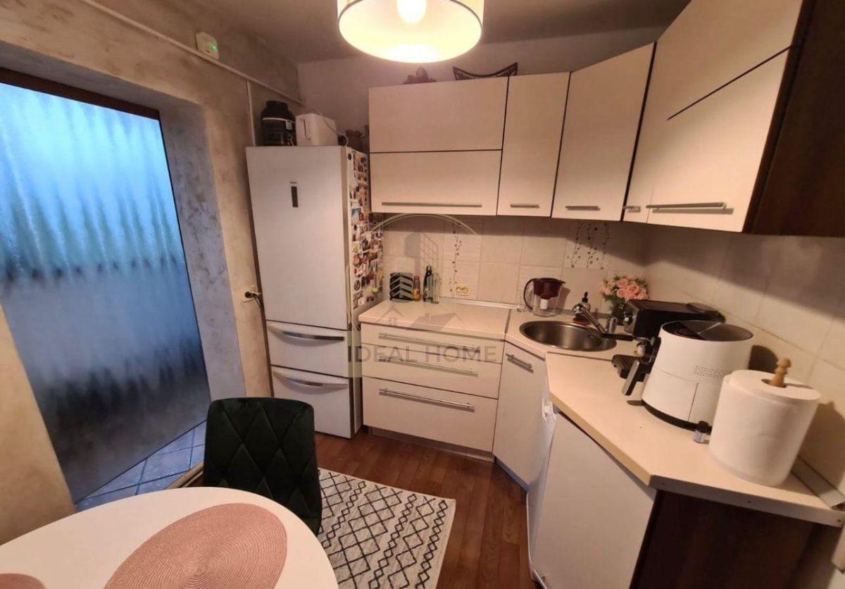 Nicolina - 3 Camere Decomandat - 2 Bai -72 Mp - foto 4