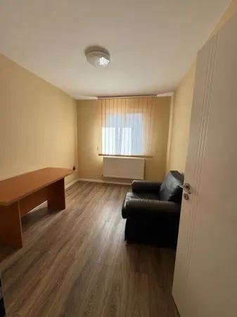 Apartament cu 3 Camere, Etaj Intermediar, Bld. Transilvaniei - foto 5