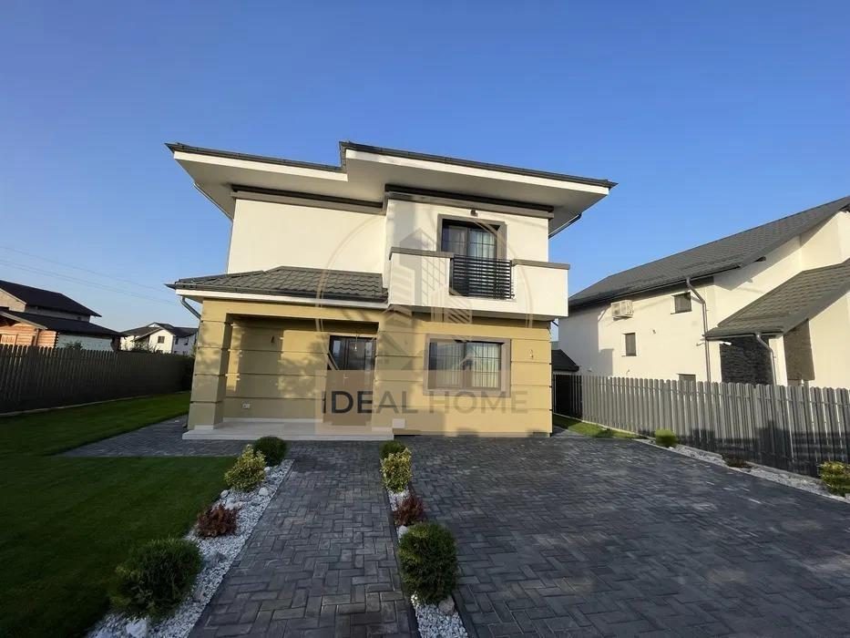 Casa individuala 4 camere - Miroslava - toate utilitatile - 