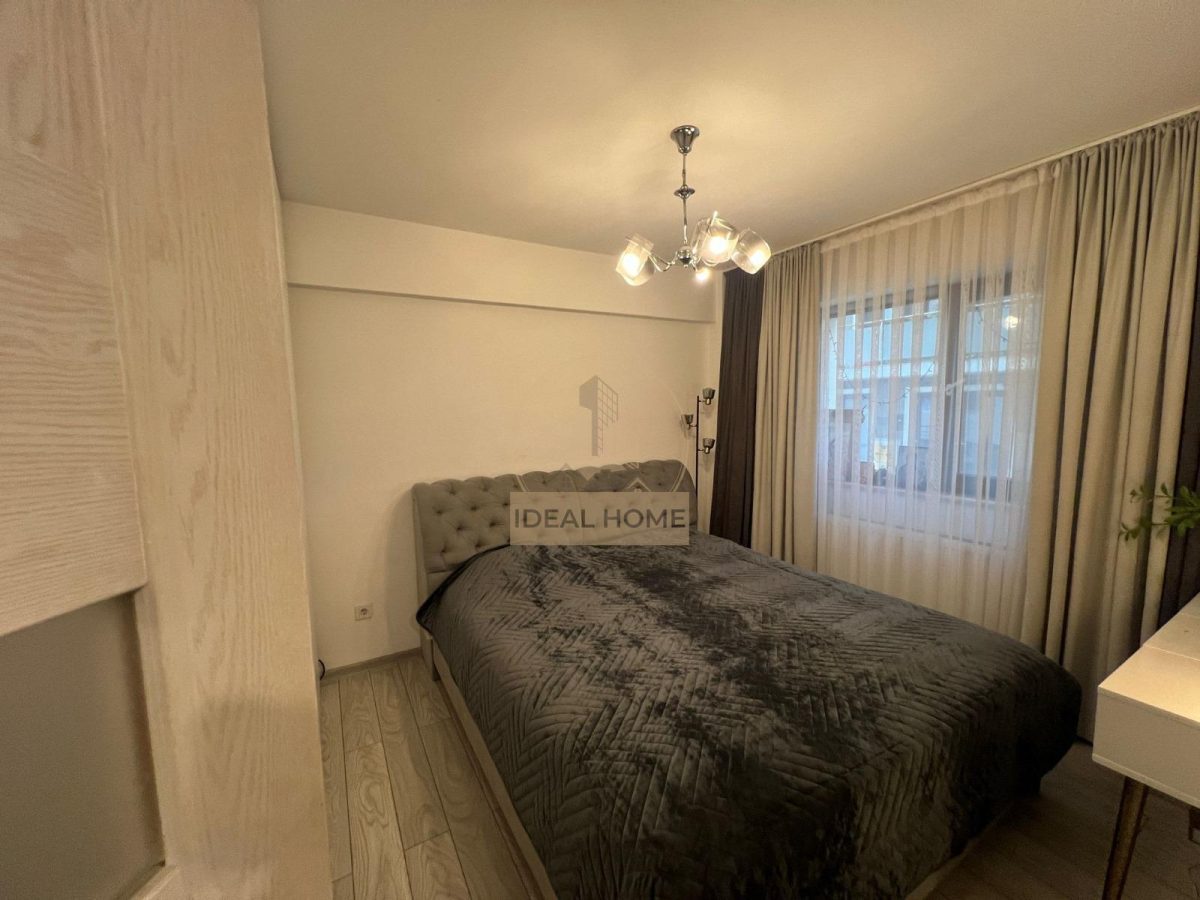 2 CAMERE DECOMANDAT - CURTE PROPRIE - LOC DE PARCARE - 