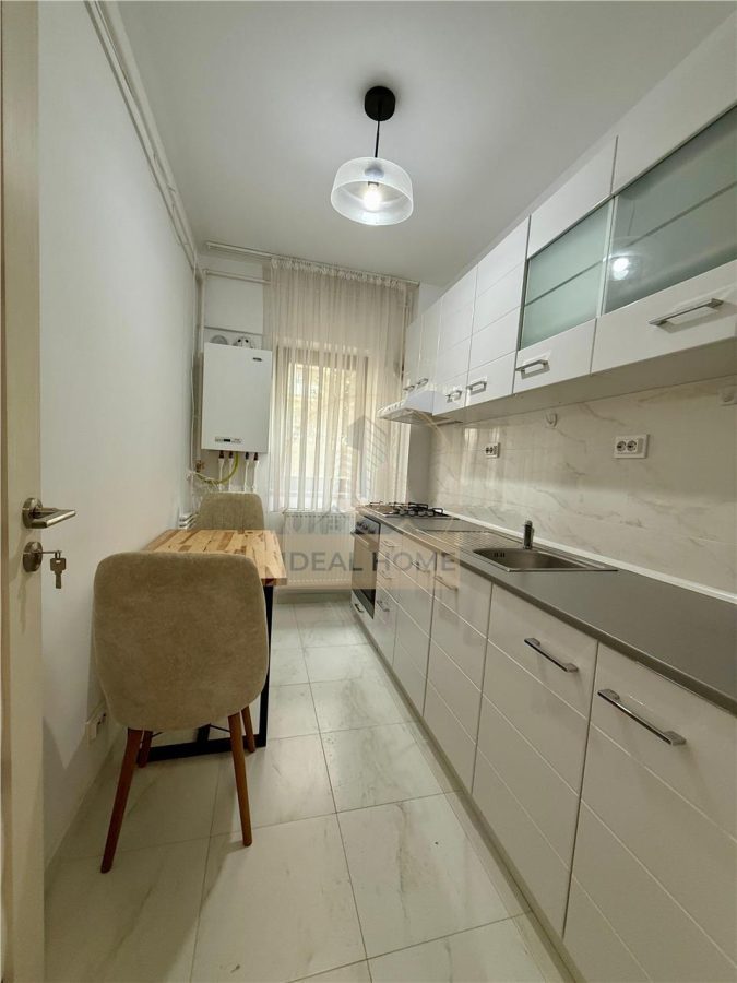 Bloc Nou - Intabulat - 2 Camere Decomandat - Bucium Confort - foto 4