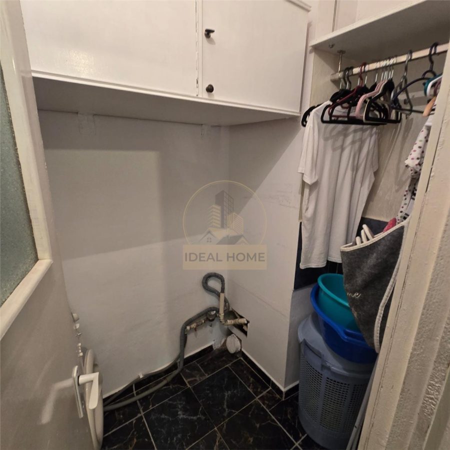 Cug - Selgros - 3 Camere Decomandat - Etaj Intermediar -Bloc 1990 - 80 Mp - foto 10