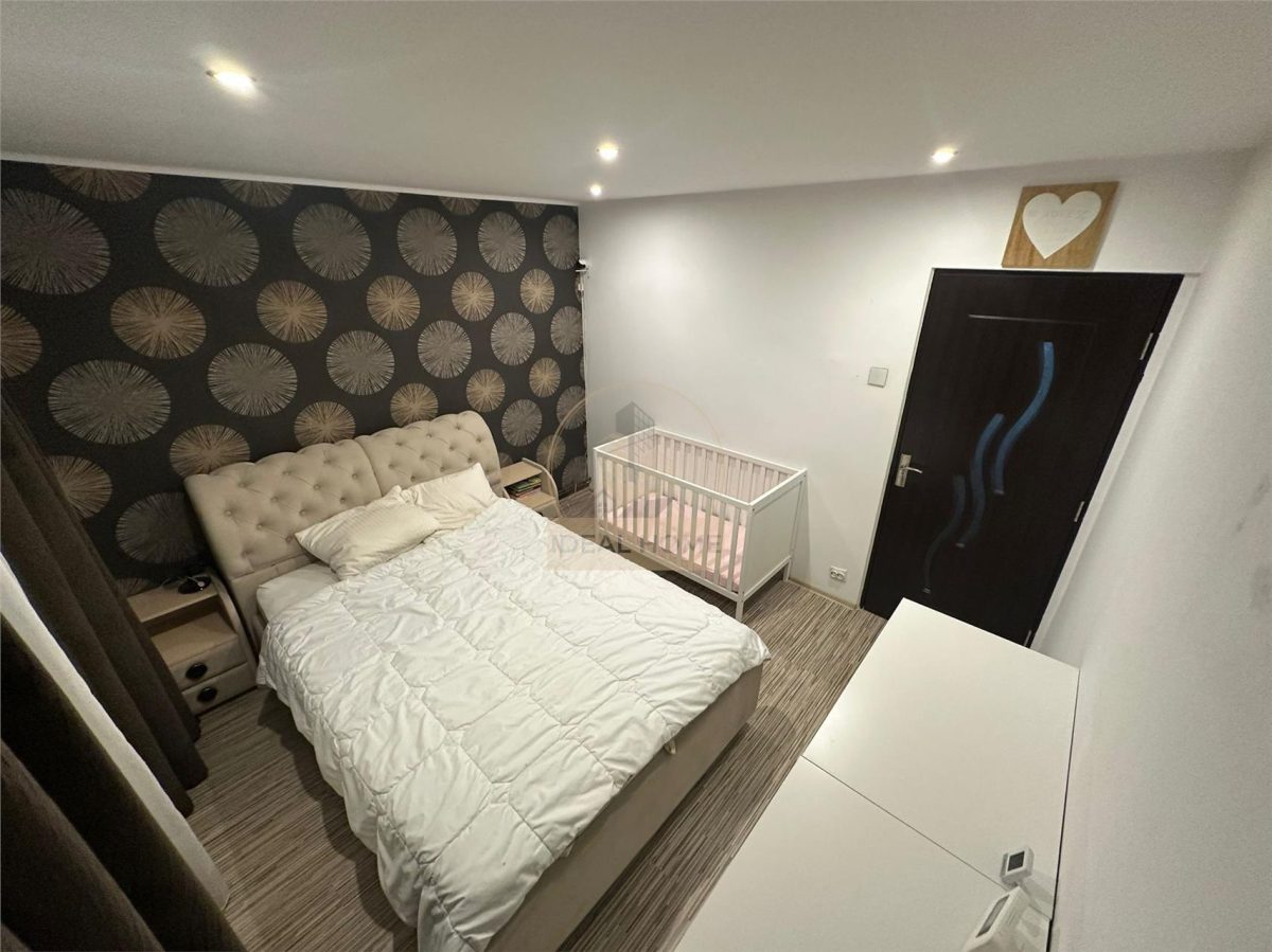 Cug - Selgros - 2 Camere Decomandat - Bloc 1985 - foto 17