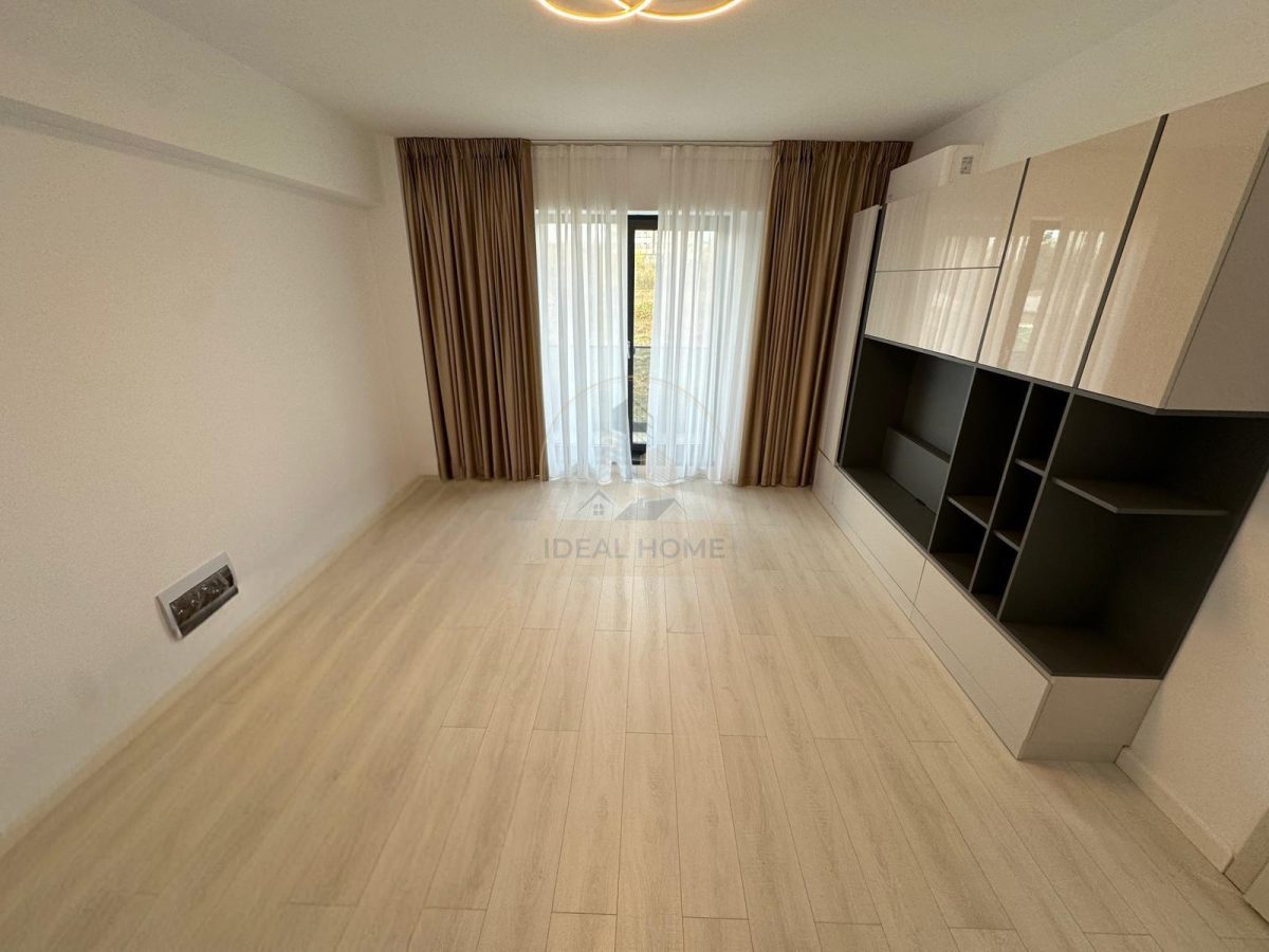 Galata - 2 Camere Decomandat + Loc De Parcare - Bloc 2025 Intabulat - 