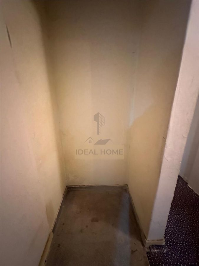 Nicolina - 4 Camere Decomandat - 2 Bai - Bloc 1986 - foto 10