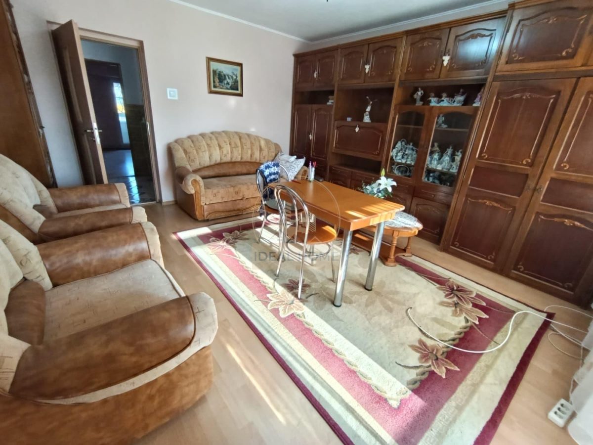 2 CAMERE DECOMANDAT SPATIOS - ETAJ 1 - BOXA - PACURARI - foto 2