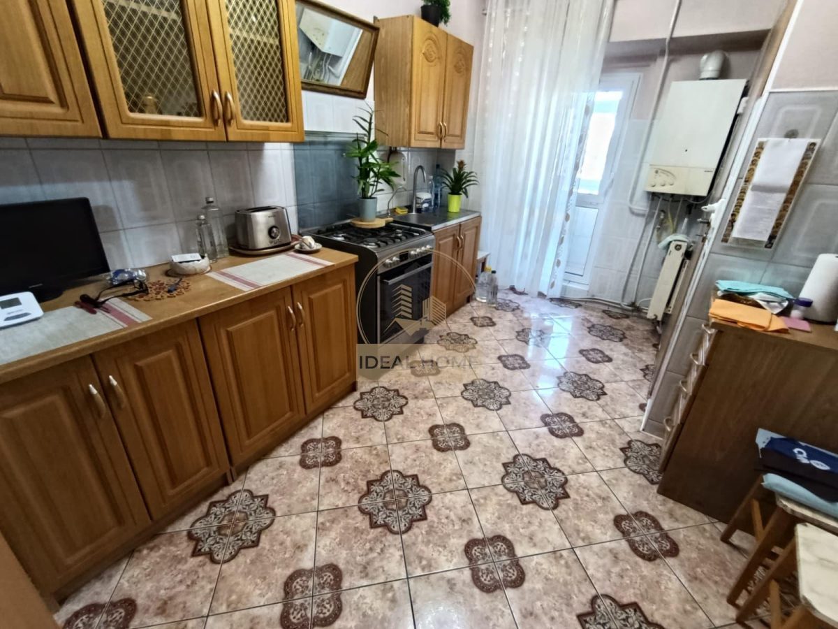 2 CAMERE DECOMANDAT SPATIOS - ETAJ 1 - BOXA - PACURARI - foto 3