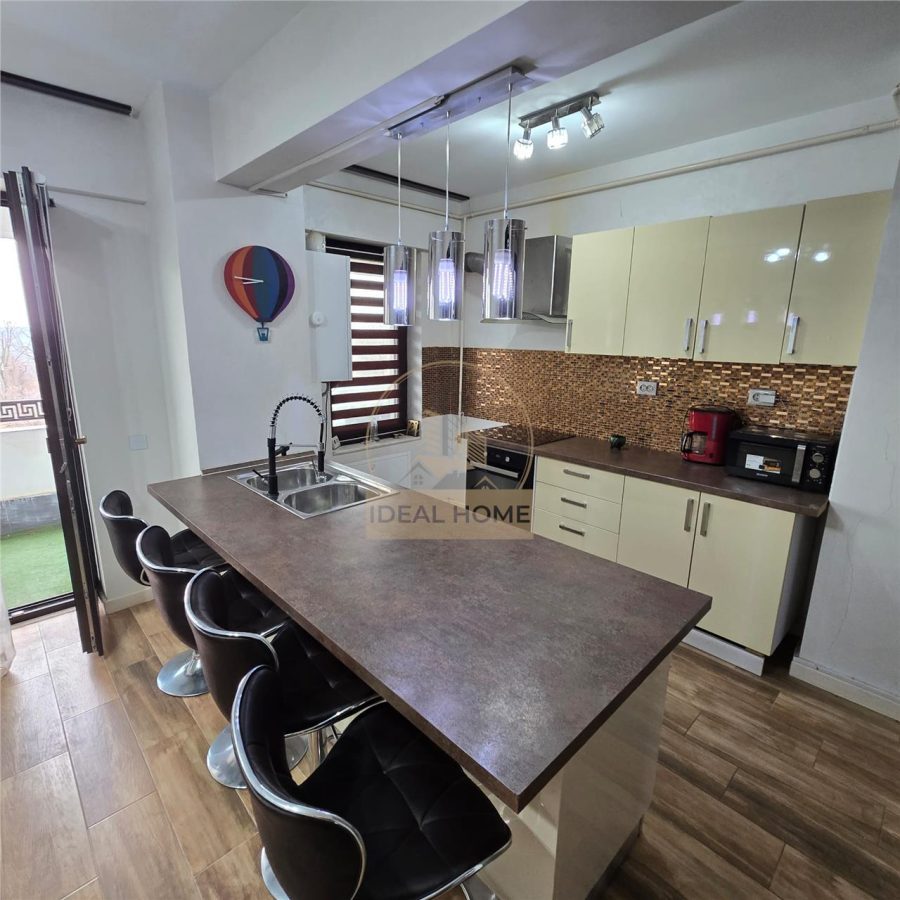 Apartament 2 camere Royal- Copou- Intabulat - foto 2