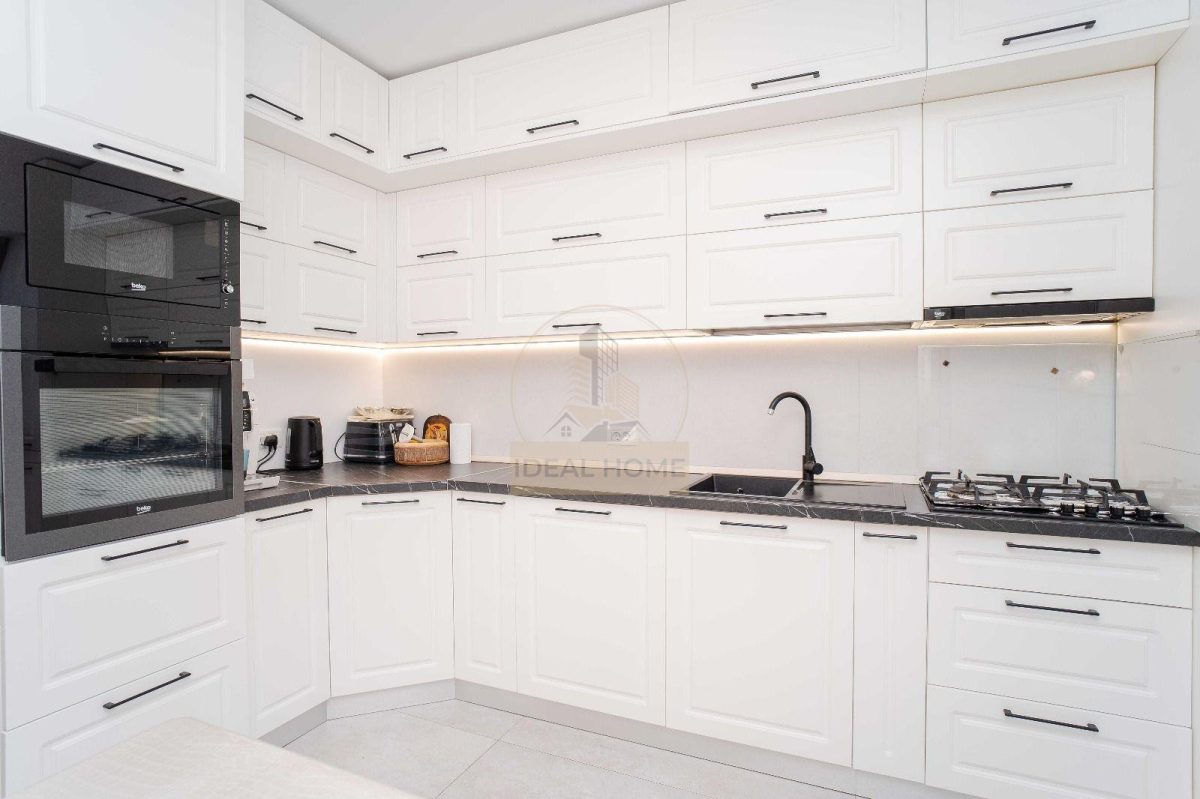 Apartament 3 camere plus 2 locuri de parcare Valea Lupului - foto 5