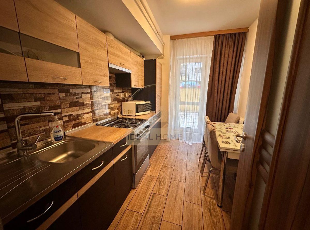 Cug - 2 Camere Decomandat + Loc De Parcare - Bloc 2018 - 