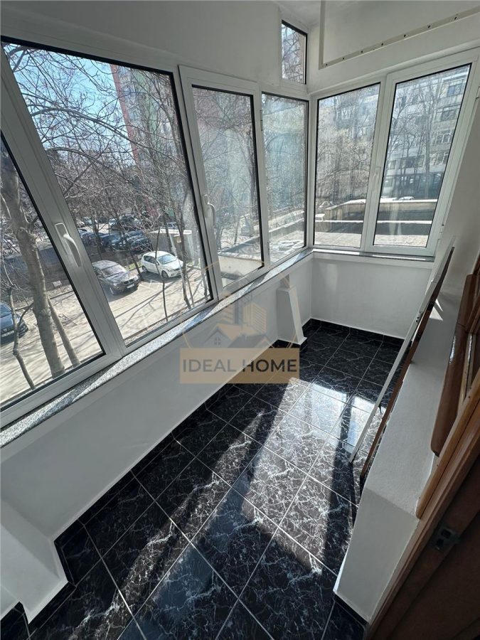 Apartament 3 camere etaj 1 rond Podu Ros - foto 8