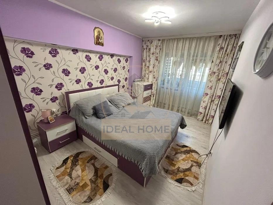 Pacurari - Bloc Dupa 1980 - Apartament cu 3 camere decomandat - foto 2