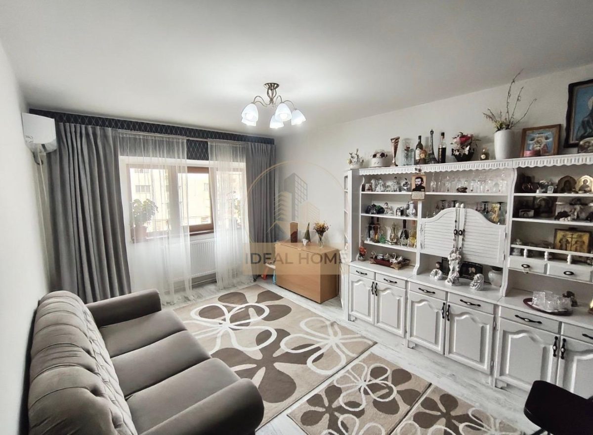 Apartament cu 3 camere decomandat - 2 bai - etajul 2 - 1986 - 