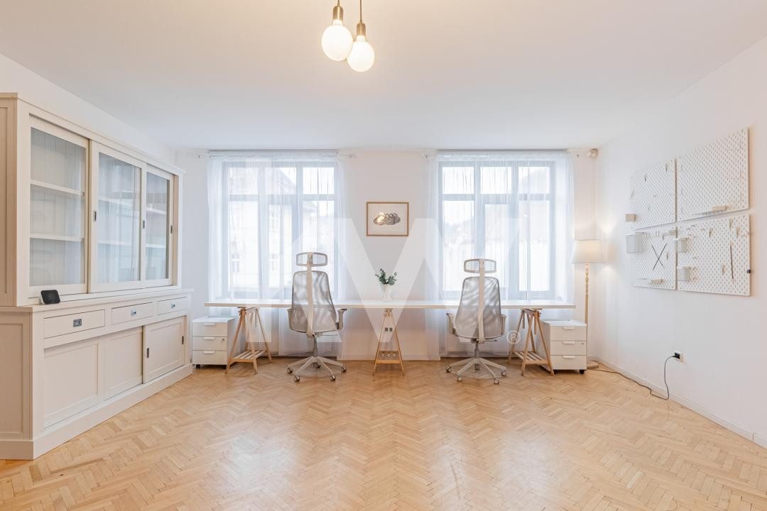 Apartament exclusivist în vilă, ultracentral, curte cu acces auto - foto 3