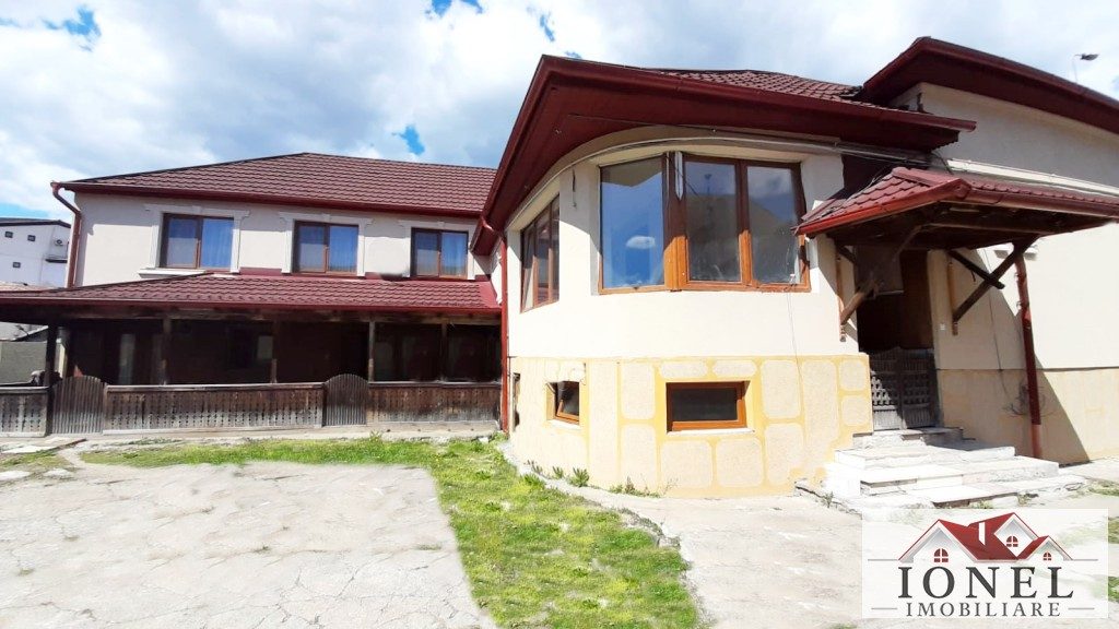 Casa pretabila 2 familii de vanzare in Alba Iulia - Alba Iulia