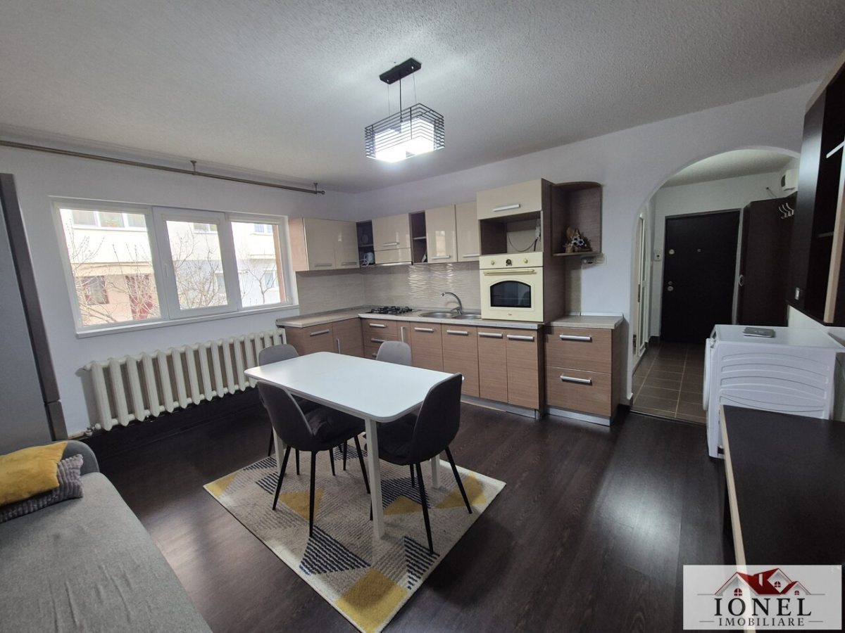 Apartament doua  camere de vanzare in Alba Iulia - Cetate - Alba Iulia