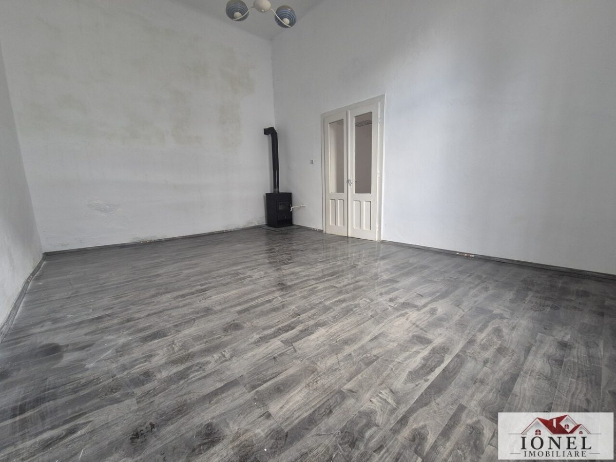 Apartament la casa de vanzare in Alba Iulia - Alba Iulia