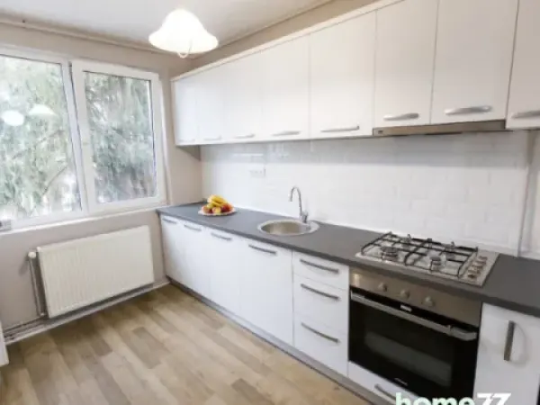 Apartament 3 camere, Târgu Mureș, renovat, zona Tudor - foto 1