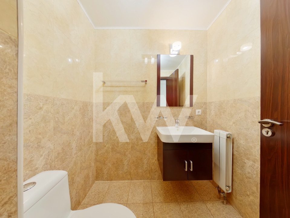 Închiriere apartament 4 camere cu design modern, Zona Blumana - foto 12