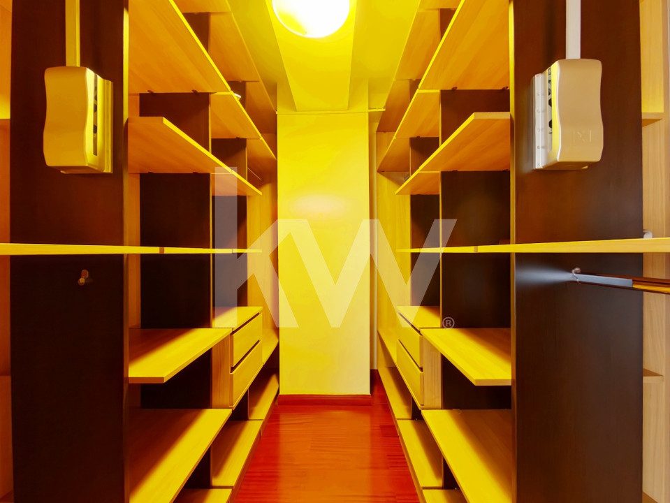 Închiriere apartament 4 camere cu design modern, Zona Blumana - foto 15