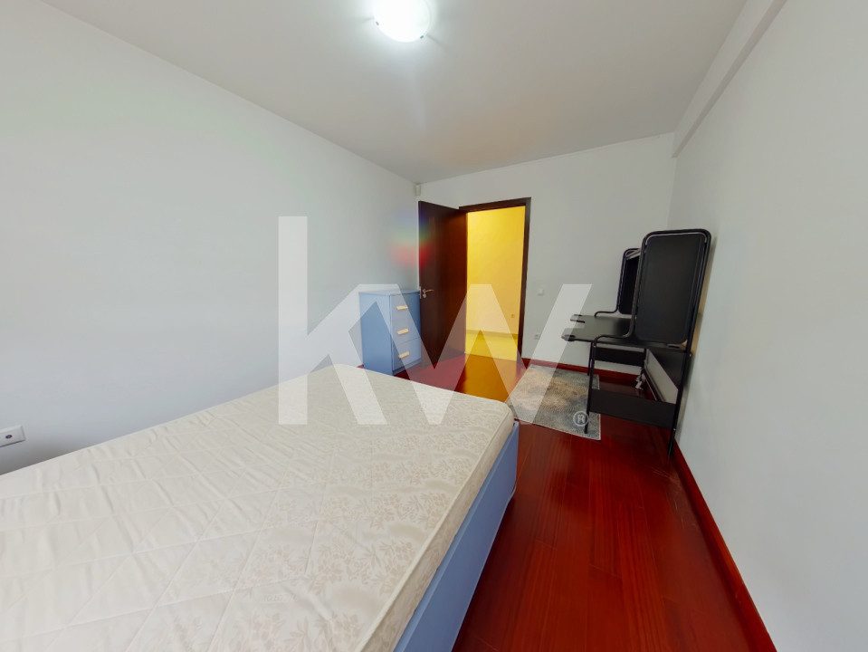 Închiriere apartament 4 camere cu design modern, Zona Blumana - foto 10