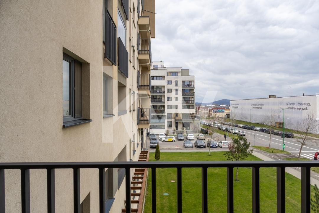 Studio nemobilat - pretabil birou sau locuință - Kasper Coresi - foto 8