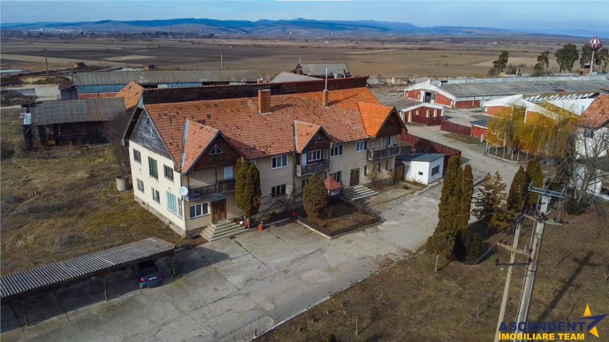 FILM! +25.400mp teren+Complex agrozootehnic cu traditie, accesorizat+ potential A,Borosneu - foto 17