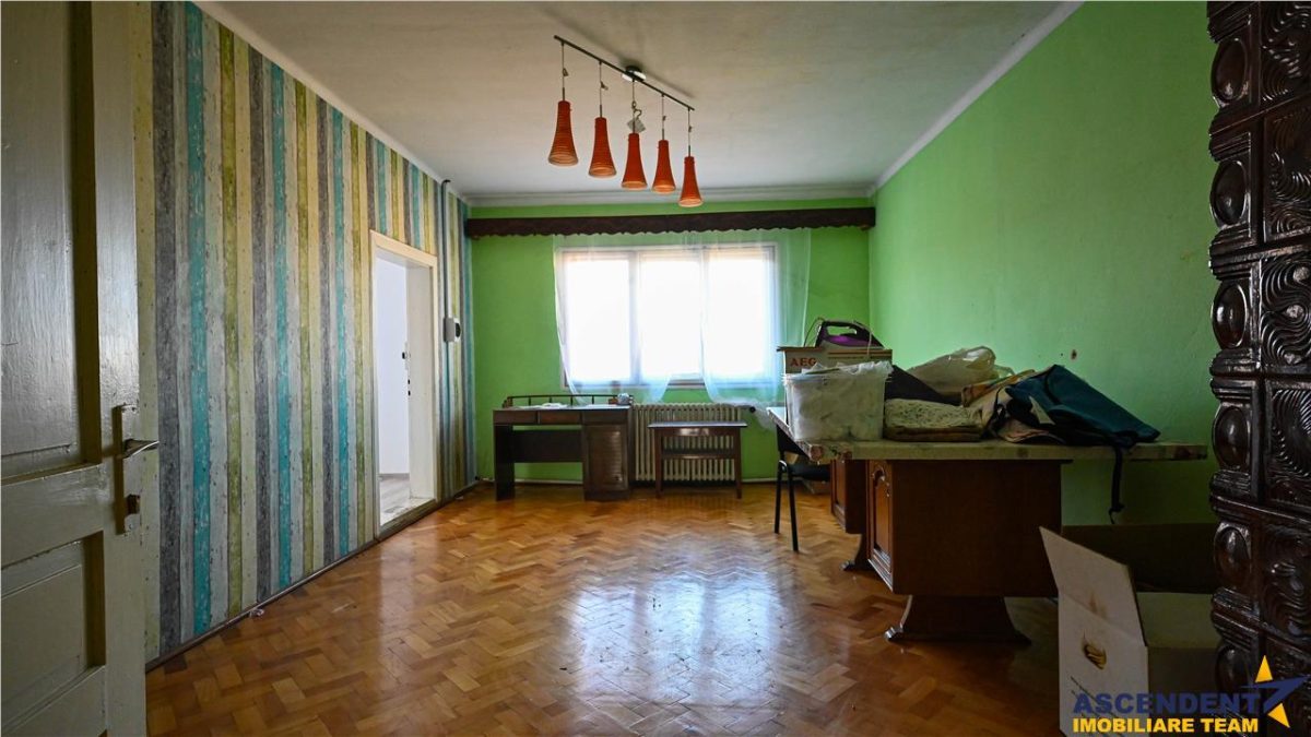 FILM! +25.400mp teren+Complex agrozootehnic cu traditie, accesorizat+ potential A,Borosneu - foto 19