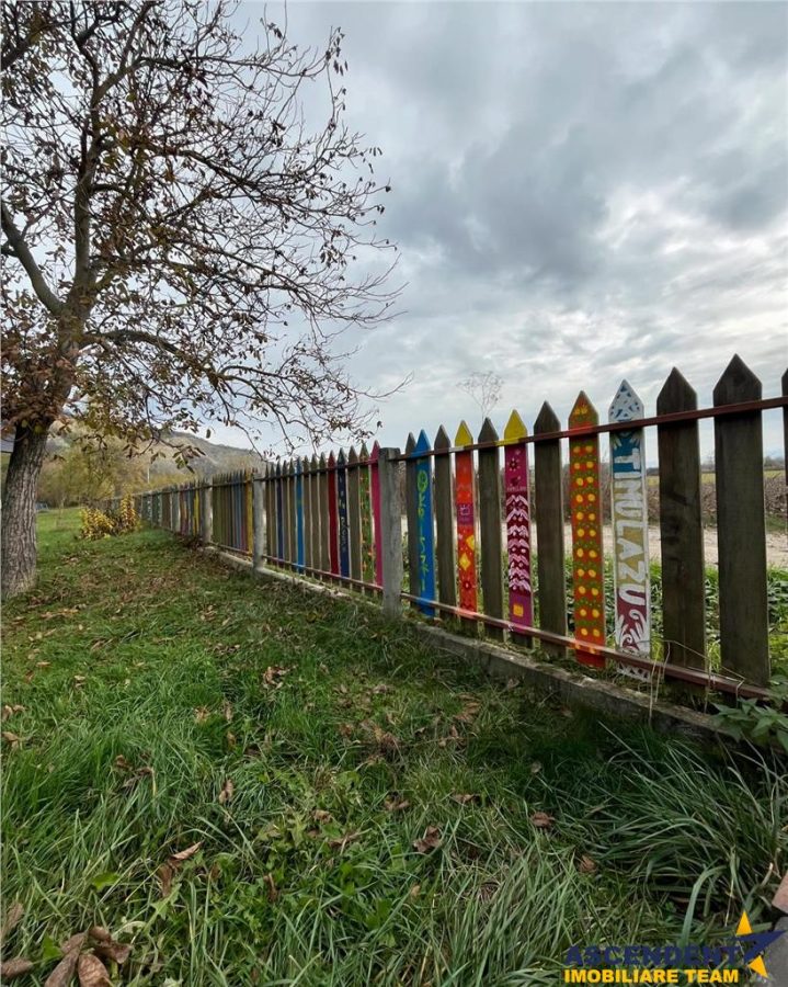 Transilvania Camping, domeniu de 14.400mp,Sanmarghita de Mures:2cladiri, apartamente,potential exceptional - foto 12