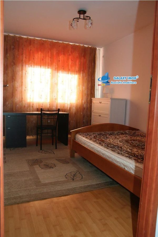 Apartament 3 camere de inchiriat zona Drumul Taberei Valea Ialomitei - foto 8