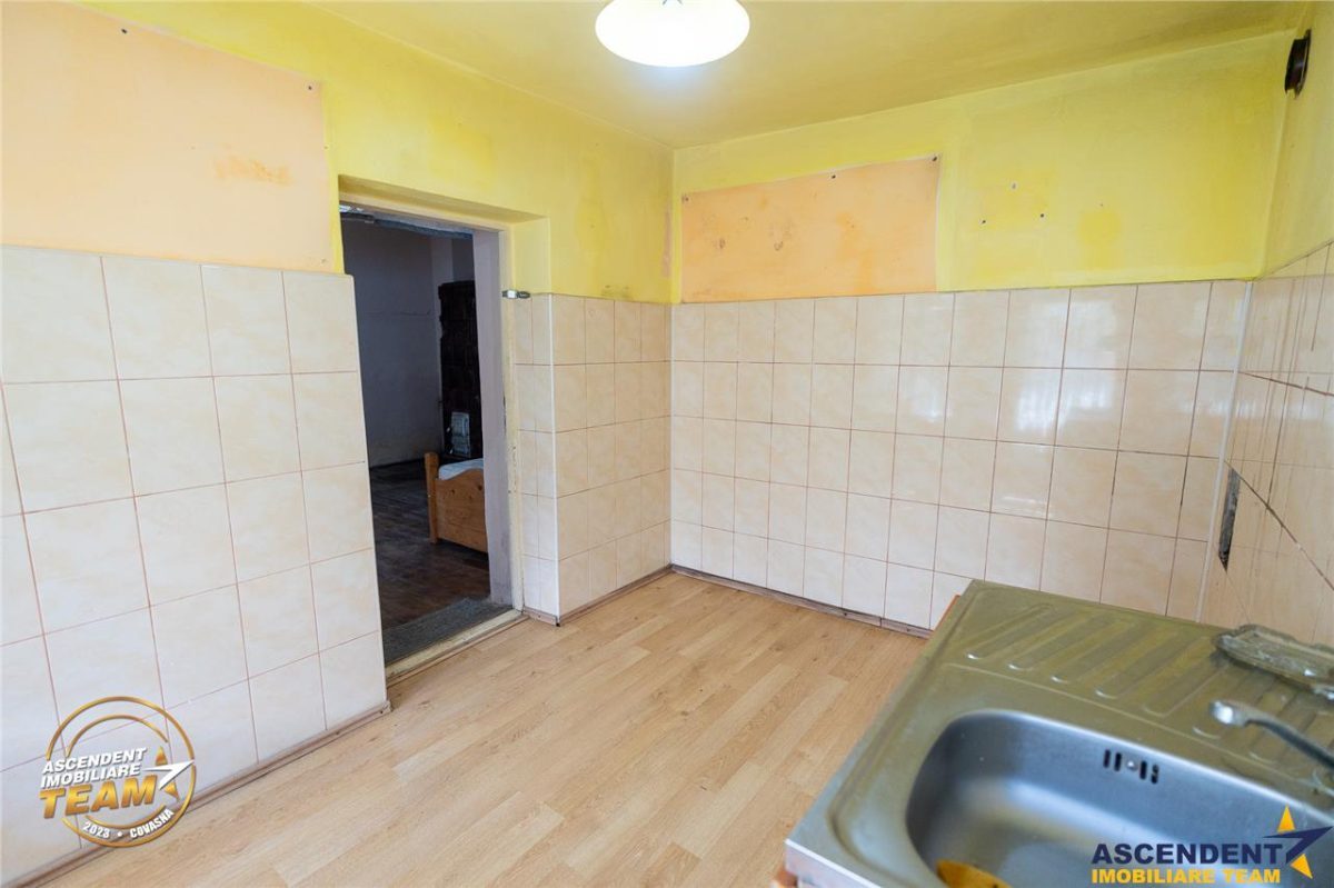 FILM!Doua case traditionale,pe domeniu cu peste 5.000mp teren,Bixad,Covasna - foto 22