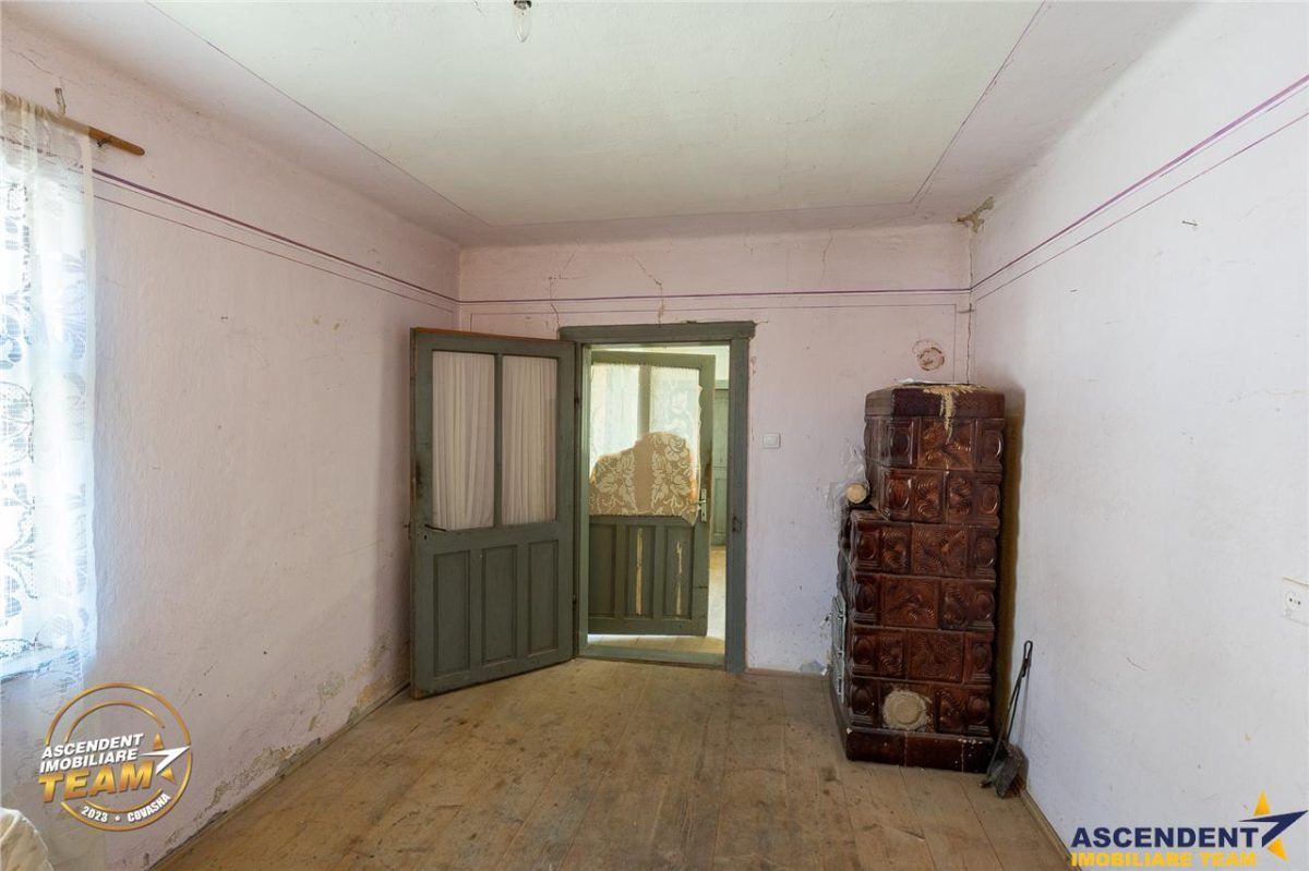 FILM!Doua case traditionale,pe domeniu cu peste 5.000mp teren,Bixad,Covasna - foto 24