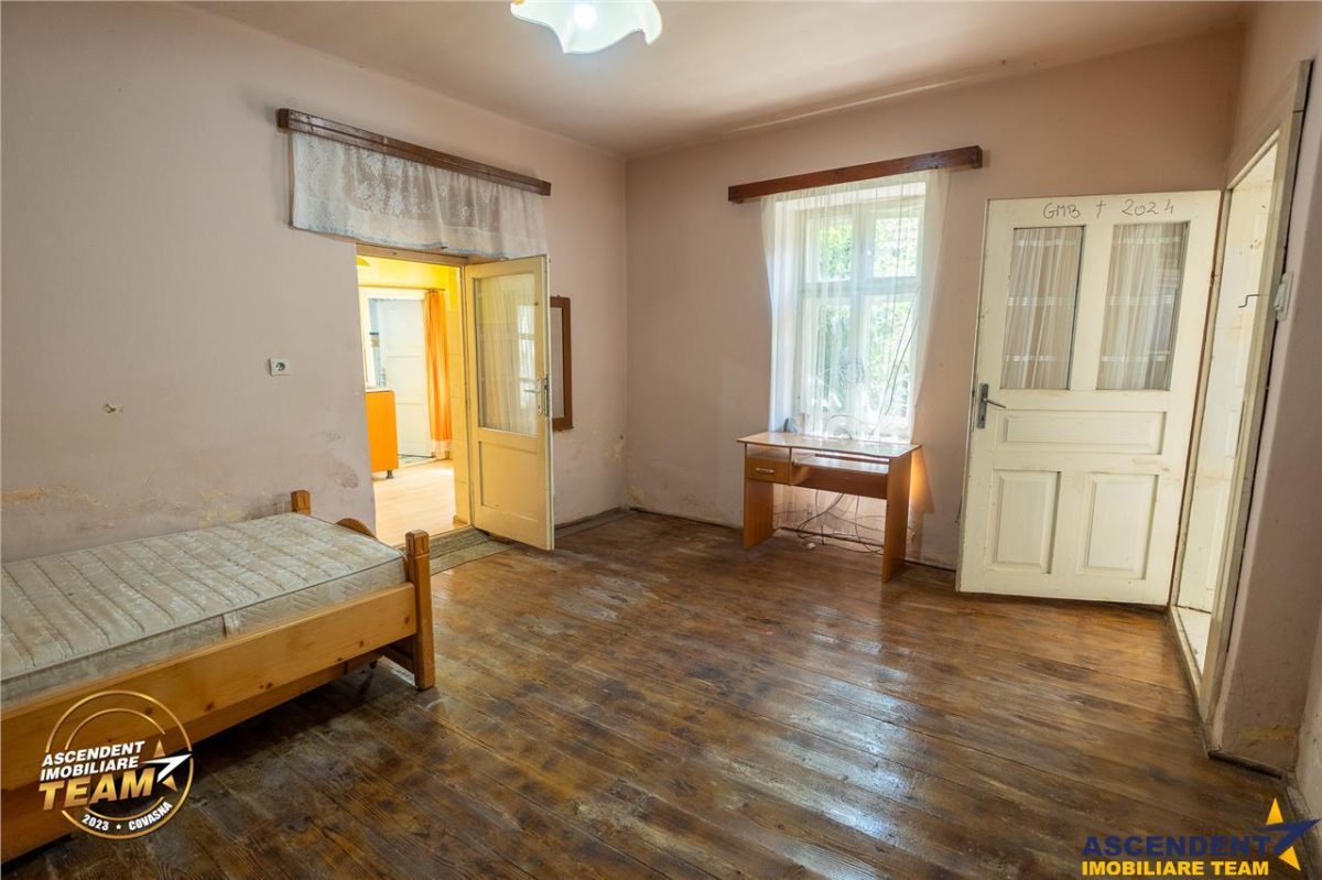 FILM!Doua case traditionale,pe domeniu cu peste 5.000mp teren,Bixad,Covasna - foto 4