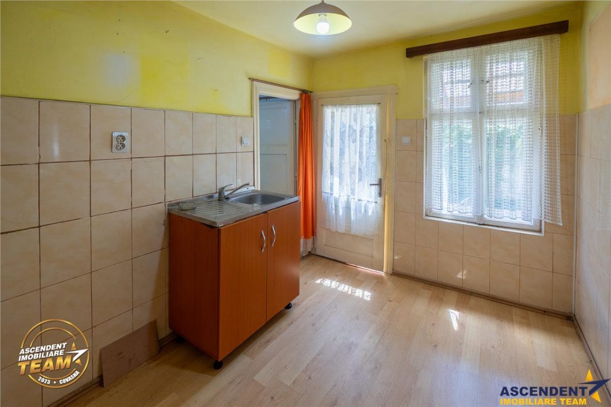 FILM!Doua case traditionale,pe domeniu cu peste 5.000mp teren,Bixad,Covasna - foto 6