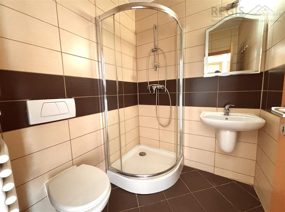 De vanzare | 3 camere decomandat, parcare si boxa | Bartolomeu - foto 16