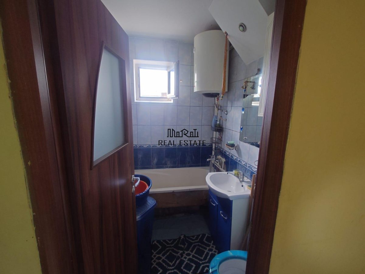 Apartament 3 camere zona linistita - foto 9