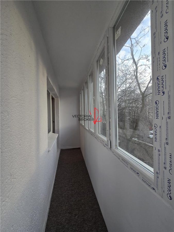 PRIMUL CHIRIAS- ParculTei Facultatea de Constructii - foto 19