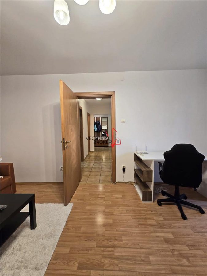 PRIMUL CHIRIAS- ParculTei Facultatea de Constructii - foto 9