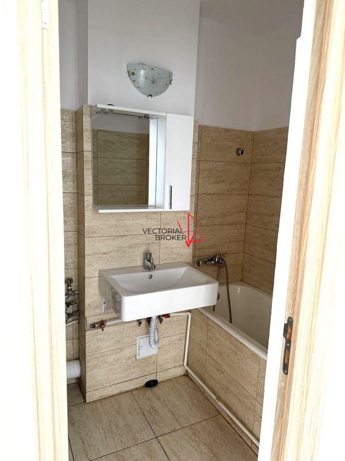 Apartament et.6/10 zona Colentina- Teiul Doamnei - foto 4