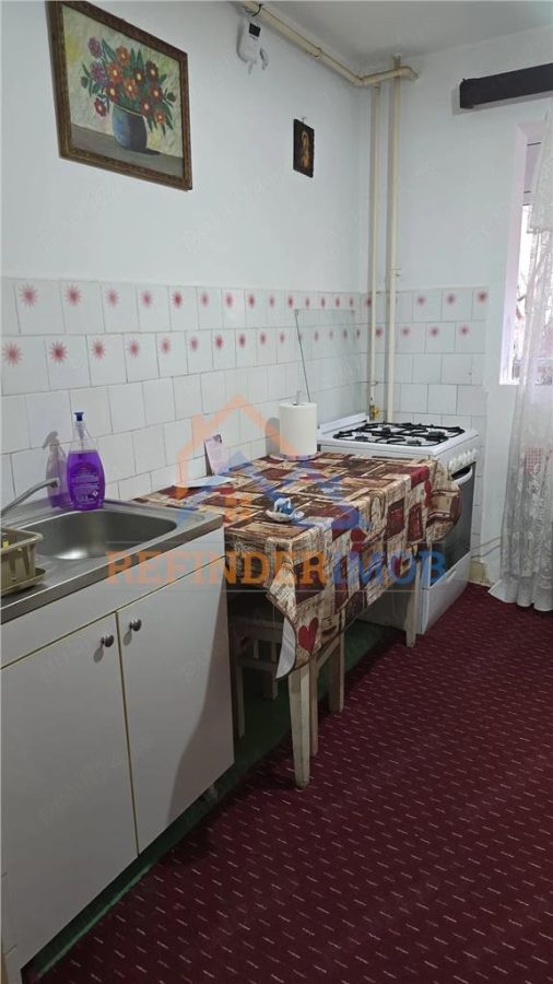 Aparatorii Patriei Metrou 3 camere decomandat etaj 2 - foto 4