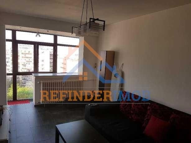 3 camere decomandat Tineretului vedere libera - foto 3