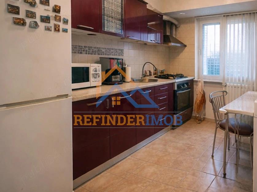 Blv Unirii 2 camere etaj intermediar pozitie foarte buna - foto 2