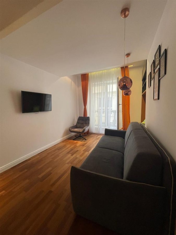 INCHIRIERE APARTAMENT 4 CAMERE TIP DUPLEX ZONA HERASTRAU - N. CARAMFIL- VIRGIL MADGEARU - foto 15