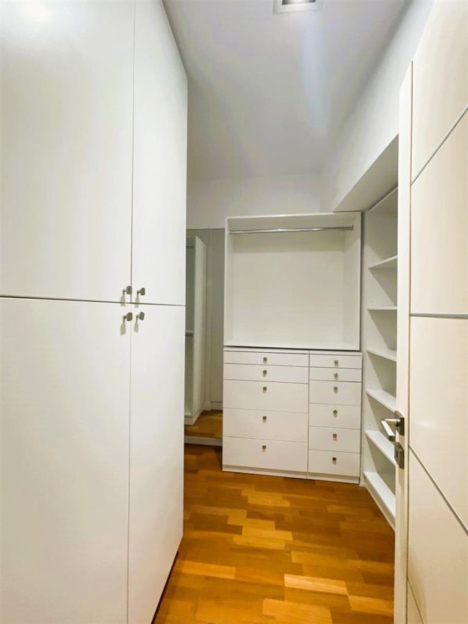 INCHIRIERE APARTAMENT 4 CAMERE TIP DUPLEX ZONA HERASTRAU - N. CARAMFIL- VIRGIL MADGEARU - foto 22