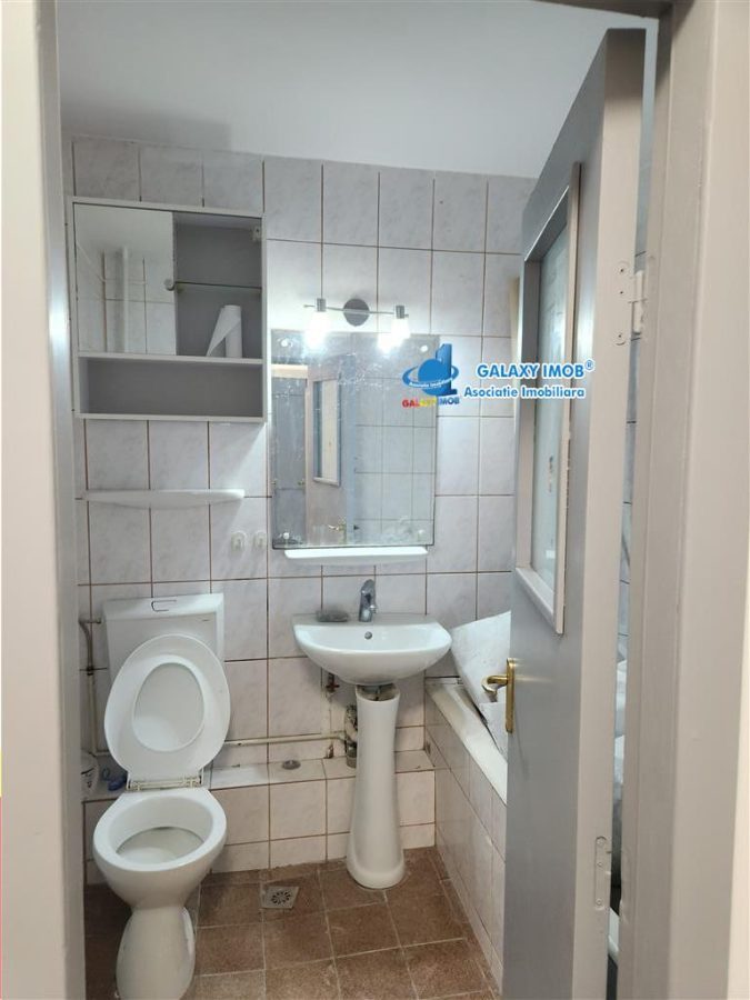 Apartament 2 camere decomandat Colentina strada Gherghitei - foto 5
