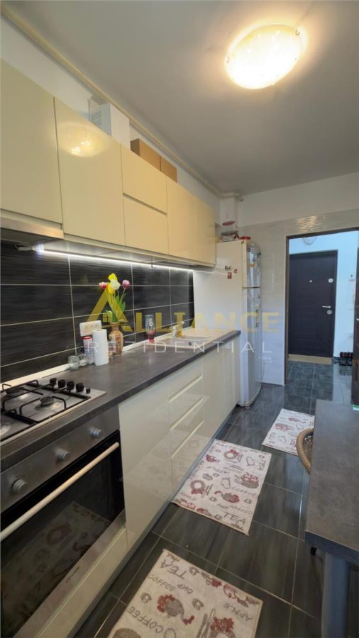 Apartament  2 camere mobilat si utilat, Bld. Metalurgiei, parcare inclusa - foto 7