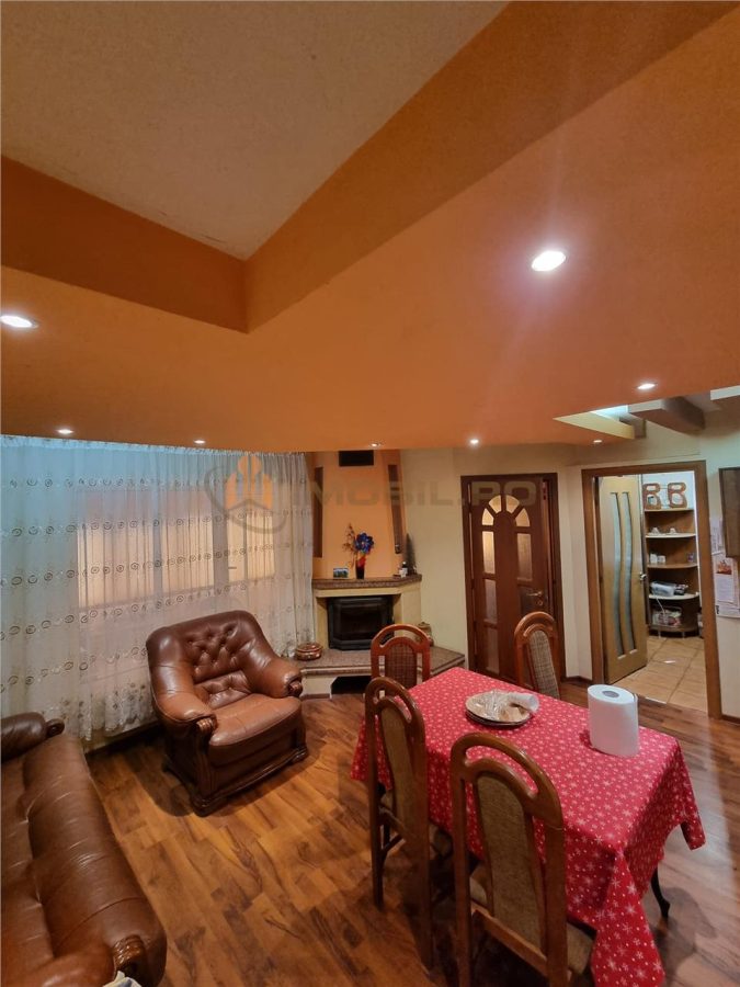 Casă de vânzare Iași-Capăt Cug-Valea Adâncă, la doar câteva minute de oraș - Ocazie - foto 14