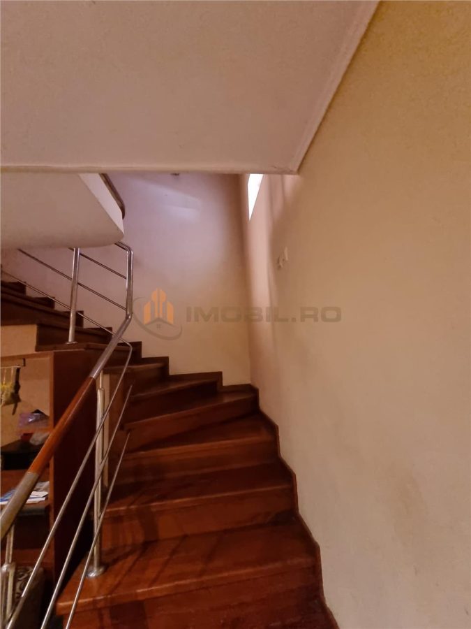 Casă de vânzare Iași-Capăt Cug-Valea Adâncă, la doar câteva minute de oraș - Ocazie - foto 15